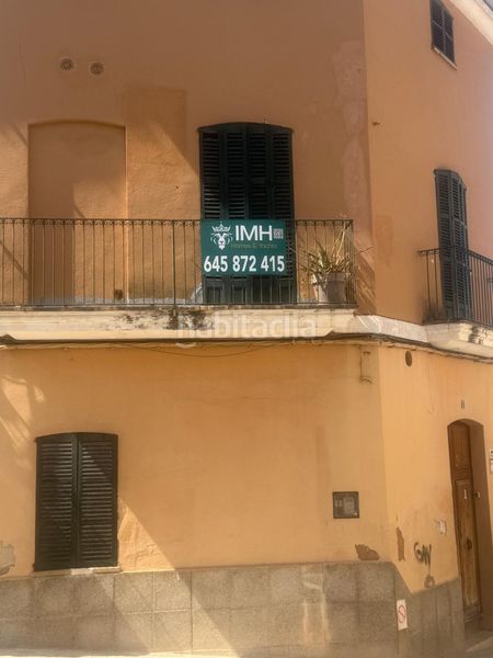Foto 5c983984-1a73-4ddc-9dd6-b12dd6ea3c36. Casa amb aparcament a Andratx Andratx