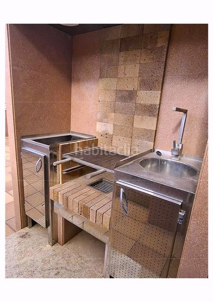 Foto 83c2717d-1627-43e8-b175-7fd5ef6bc2c8. Àtic amb calefacció aparcament a port d´Andratx Andratx