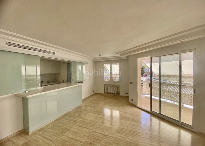 Foto 94a7b715-ea42-4170-a554-a2dc1a58247a. Àtic amb calefacció aparcament a port d´Andratx Andratx