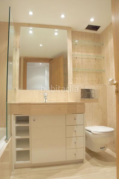 Foto bbbbf1ad-5772-401b-b2fa-6a5be52addac. Àtic amb calefacció aparcament a port d´Andratx Andratx