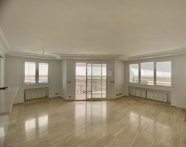 Foto e716ede6-c9dc-4925-87ae-0c87b0d812a8. Àtic amb calefacció aparcament a port d´Andratx Andratx