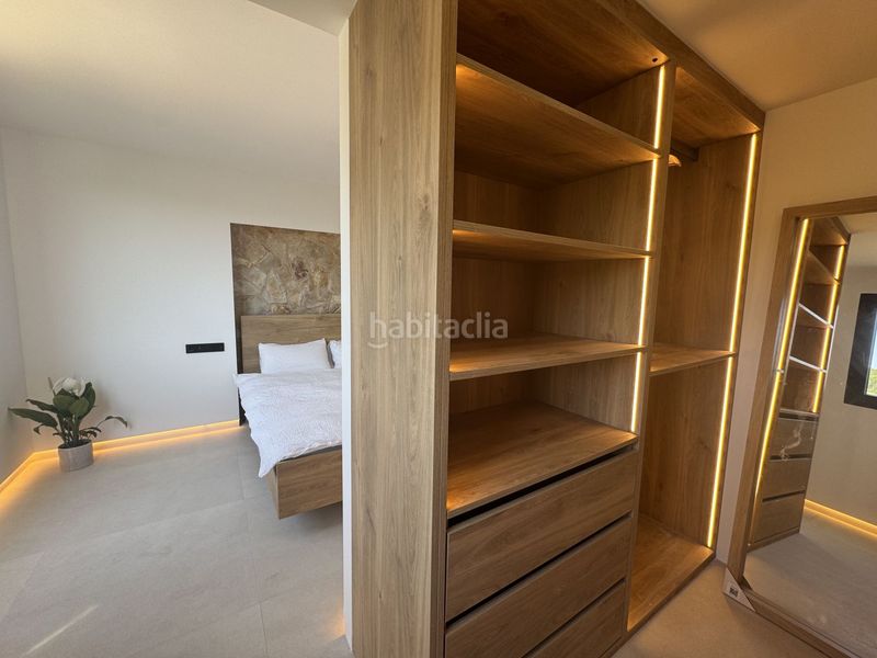 Foto ae7b0bfd-1135-4b92-a7ad-5ed521ec8846. Àtic amb calefacció aparcament piscina a El Terreno Palma de Mallorca