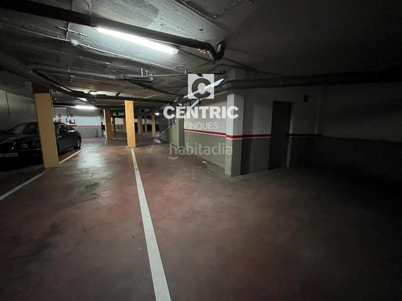 Foto 191c5a13-58a3-4882-b32b-ddc0a29c30fa. Parking voiture dans Ca n'Aurell Terrassa