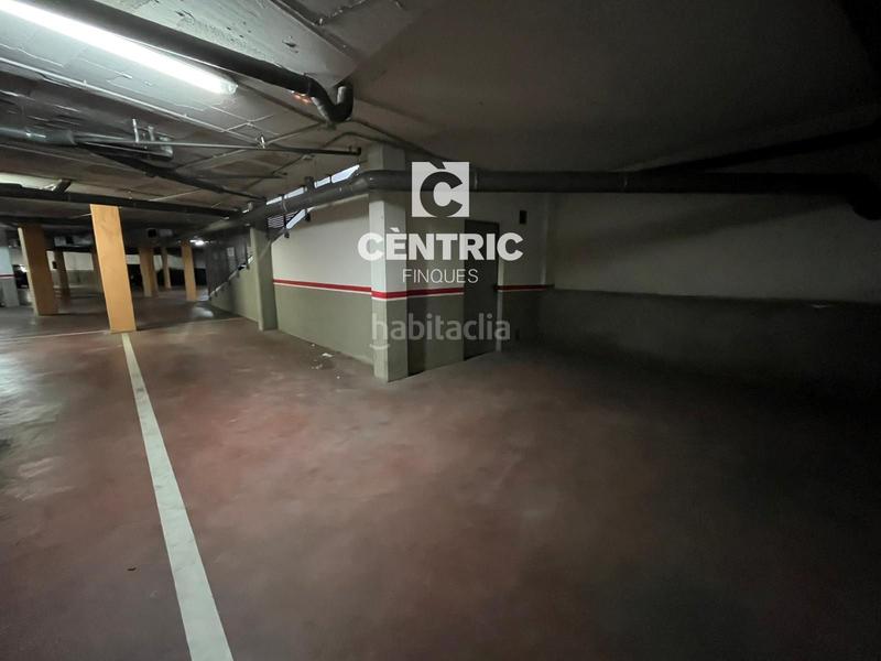 Foto 6d688f62-c694-42f8-9d33-b208d148c252. Parking voiture dans Ca n'Aurell Terrassa