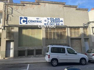 Bâtiment à usage industriel  Soler i diffent. Parcela en venta 400m en la cogullada, terrassa.