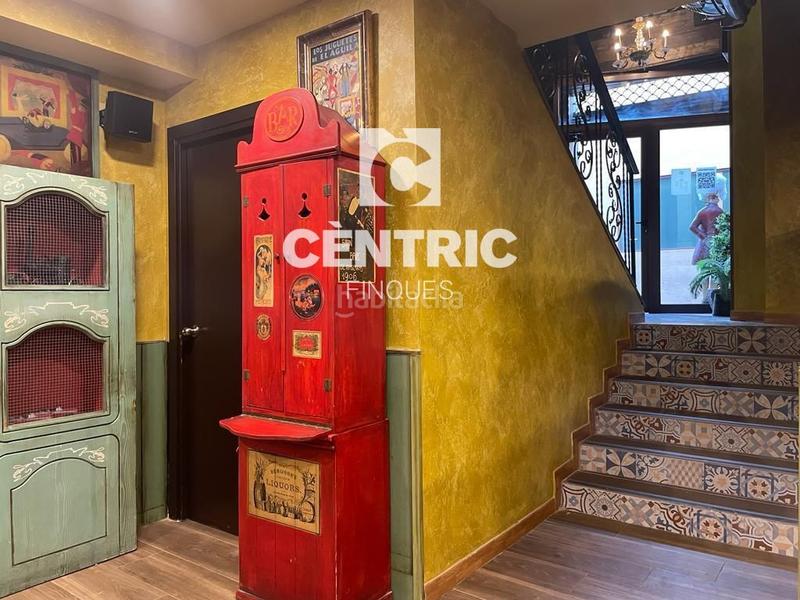 Foto c769d699-7612-4845-92ef-bbf88634331d. Local comercial a Barri del Centre Terrassa