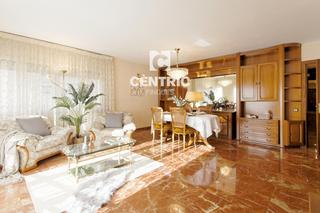 Appartement  Galileu. Piso espacioso y luminoso en ca naurell con una ubicación inmejo