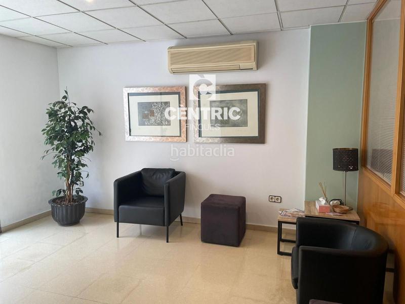 Foto 5a3e238e-244f-44f9-8491-526600708098. Affitto ufficio in Barri del Centre Terrassa