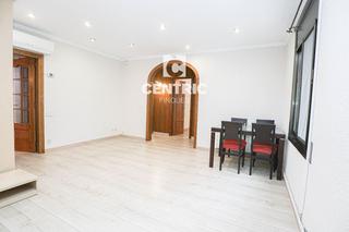 Pis a Can Jofresa. Piso de dos habitaciones en planta baja en can palet