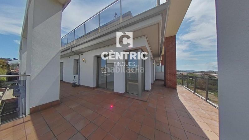 Foto bef99ef8-702f-4bbe-859a-33876ee34596. Duplex dans Les Fonts Terrassa