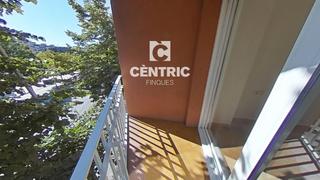 Piso en Ca n'Aurell. Piso moderno con 3 habitaciones  gran oportunidad en terrassa!
