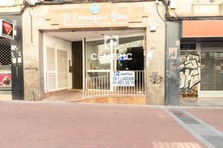 Location Local commercial à Barri del Centre. Local comercial en el centro de terrassa.