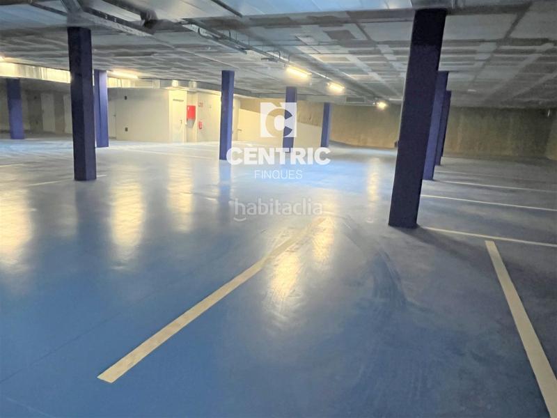 Foto d0587801-e712-4e99-b0ed-02530a095f59. Rent car parking in Barri del Centre Terrassa
