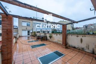 Flat in Centre. Piso en el centro con gran terraza y garaje!