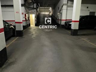 Alquiler Parking coche en Barri del Centre. Plaza de párking en alquiler en la plaça nova