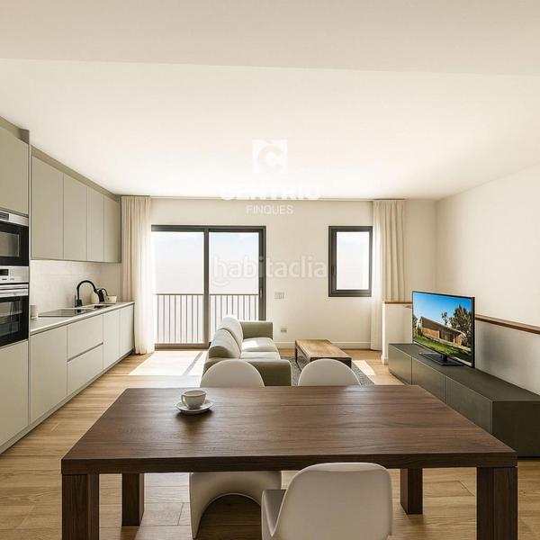 Foto e6a17a3b-ad41-4996-bb50-eaabde0b47e5. Appartamento in Barri del Centre Terrassa