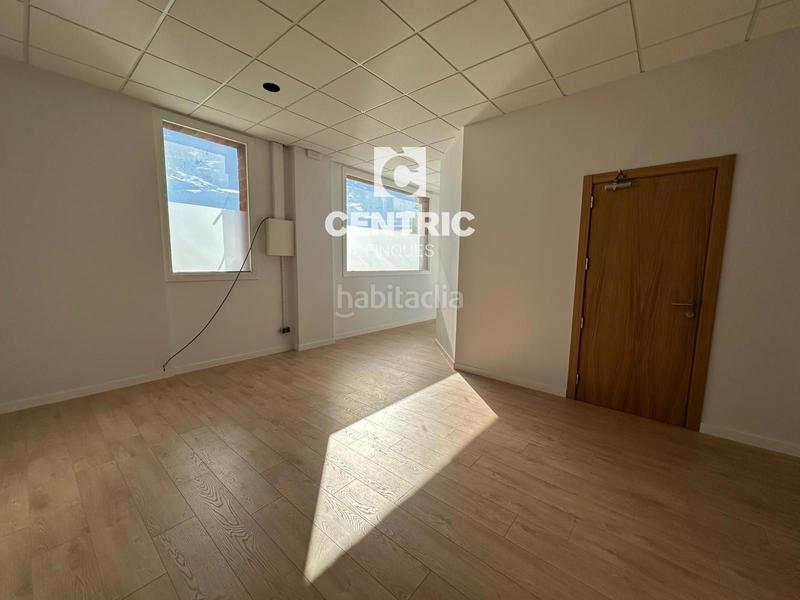 Foto 8d53ca14-55ce-4104-890c-cfbda3ff0431. Location bureau dans Egara Terrassa