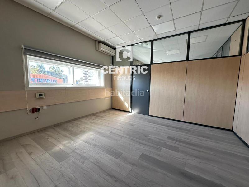 Foto df484468-1419-43d2-ab44-b5017feaa01c. Location bureau dans Egara Terrassa