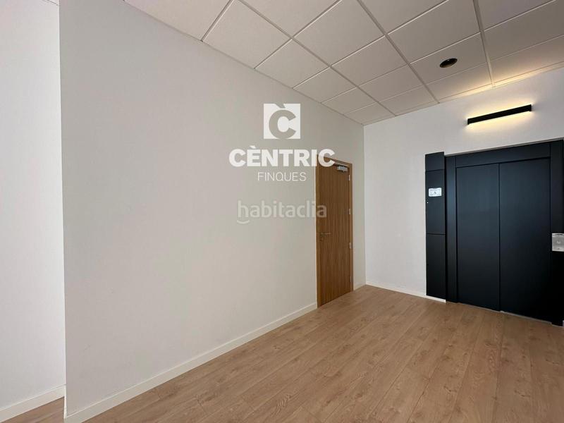 Foto 08dc264d-a280-4194-8661-919526b8745e. Miete büro in Egara Terrassa