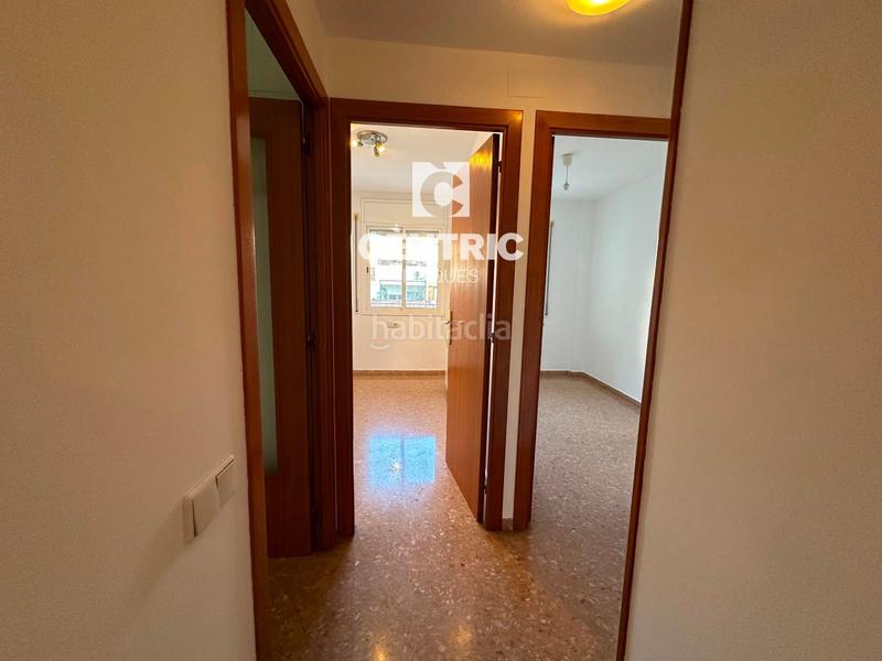 Foto 0a3ecdb9-a3c9-4bd2-b2e8-bbb2e84f9785. Appartamento con riscaldamento parcheggio in Ca n'Aurell Terrassa