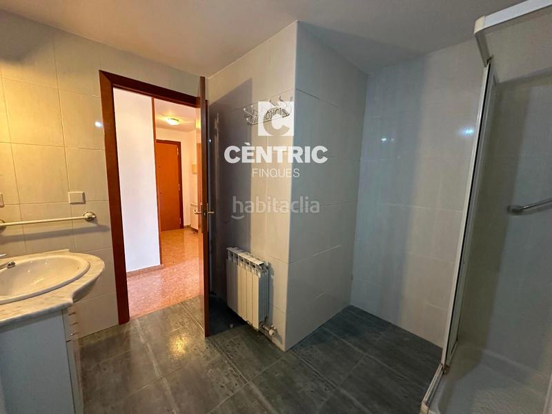 Foto 558db3f1-b57f-40e1-b59c-3d6dd09d436b. Appartamento con riscaldamento parcheggio in Ca n'Aurell Terrassa