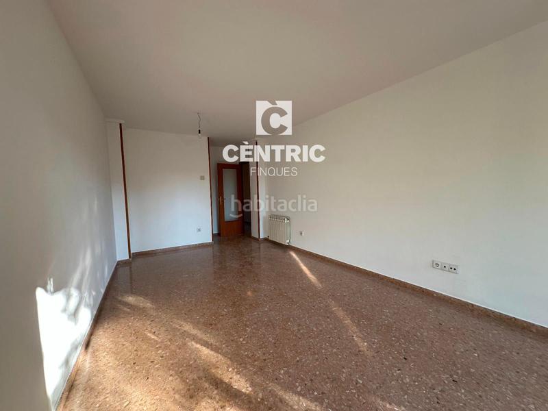 Foto a2c073b5-2c27-48b1-8462-76b86163fe8c. Appartamento con riscaldamento parcheggio in Ca n'Aurell Terrassa