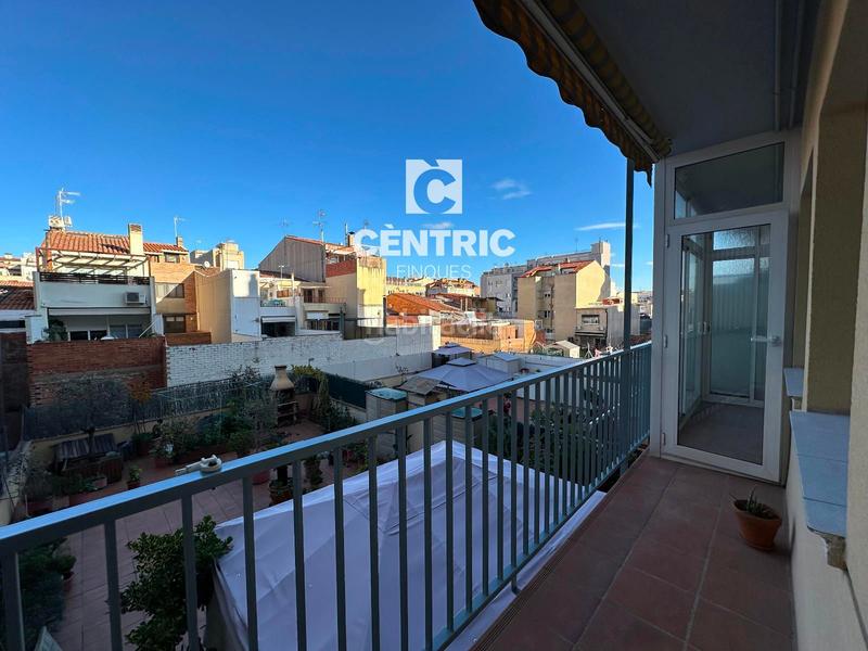 Foto b0c4bed0-dcb0-46a6-932b-9c245fd8deb2. Appartamento con riscaldamento parcheggio in Ca n'Aurell Terrassa