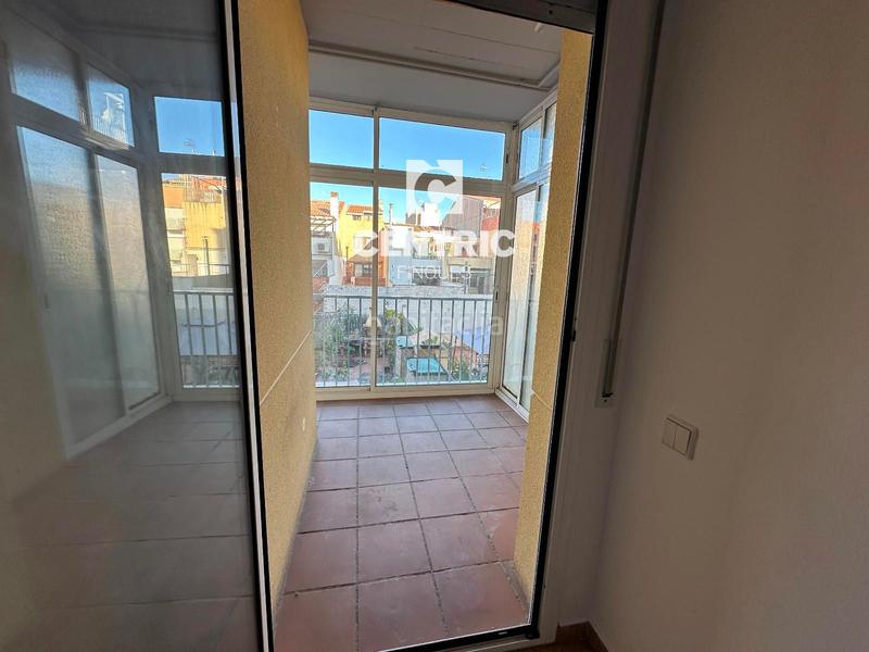 Foto e3e685da-50bf-4f21-a398-d49abb5cd767. Appartamento con riscaldamento parcheggio in Ca n'Aurell Terrassa