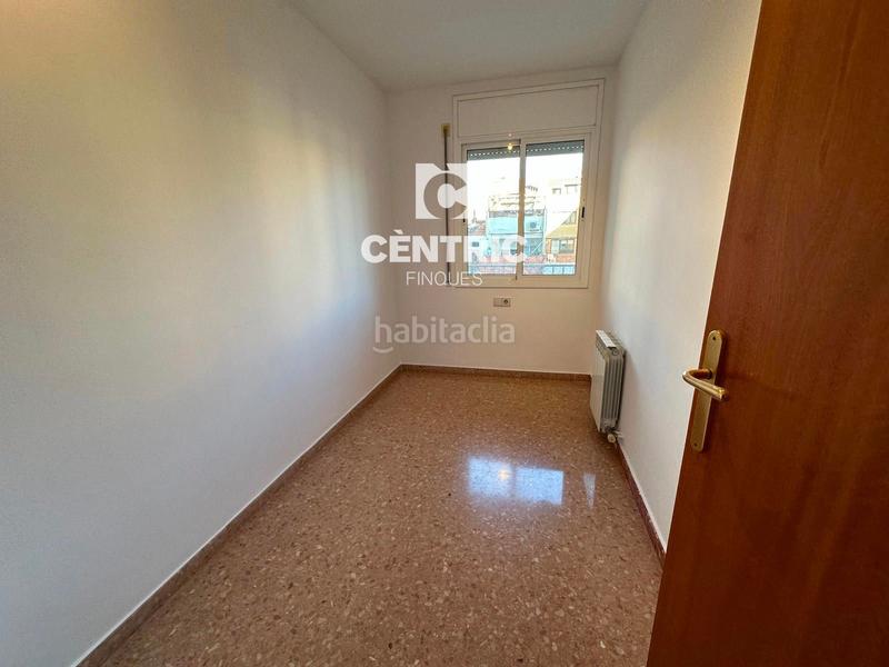 Foto f0b1516c-0d9d-4818-8549-126b1b431b17. Appartamento con riscaldamento parcheggio in Ca n'Aurell Terrassa
