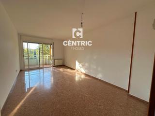 Appartement à Ca n'Aurell. Esperctacular piso con terraza y dos plazas de aparcamientoen ca