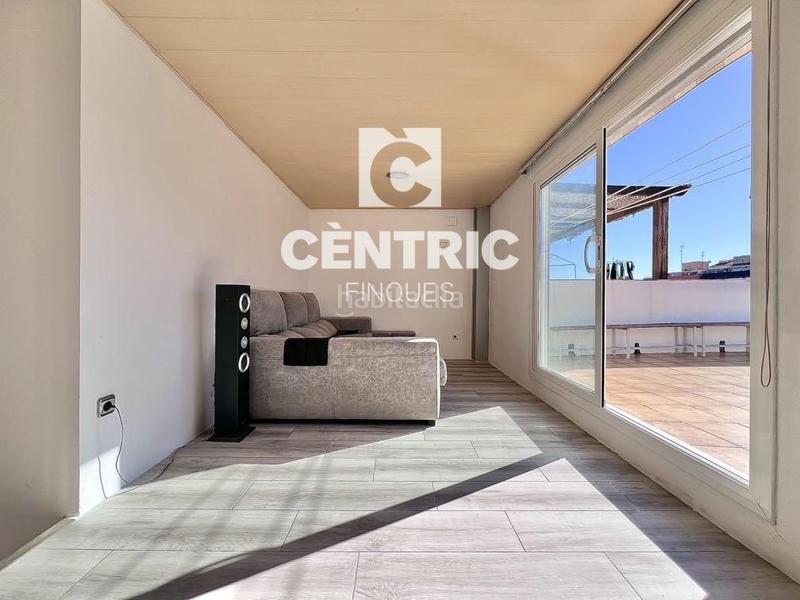 Foto 0c0dd877-05fb-4ccb-aab8-659e8ae6e21e. Zweistöckige wohnung in Sant Pere Nord Terrassa