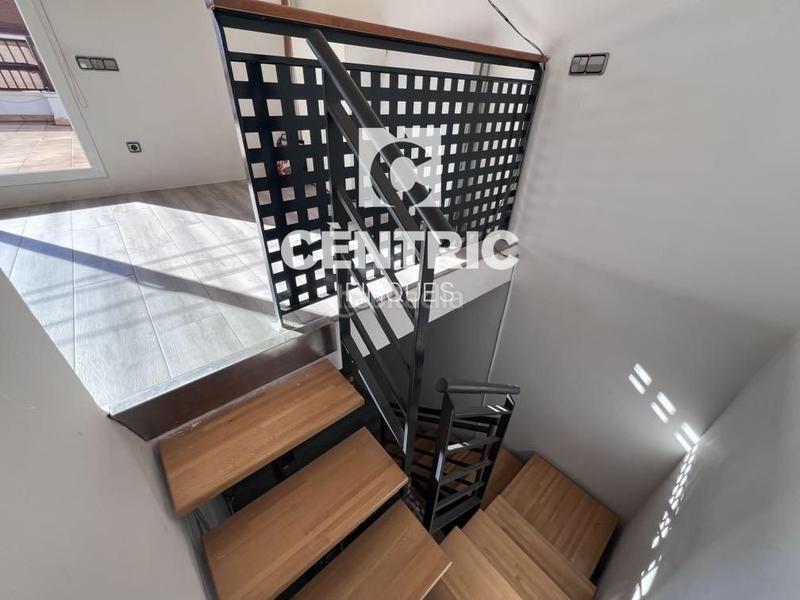 Foto 75cf65d9-1ae6-4ddd-836c-0a55ba4c9e6e. Zweistöckige wohnung in Sant Pere Nord Terrassa