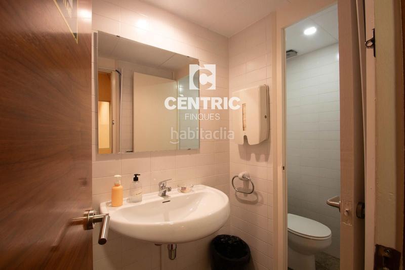 Foto 1caf99c4-1fcb-48e6-ac4f-cc2efc2b27a0. Rent office space in San Pere Terrassa