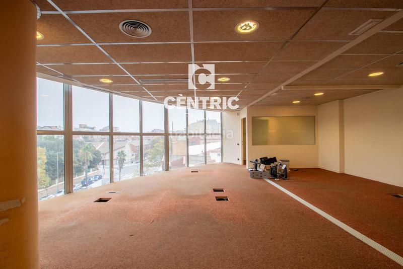 Foto 79131637-fc8b-44af-8458-f781f8866bc7. Location bureau dans San Pere Terrassa