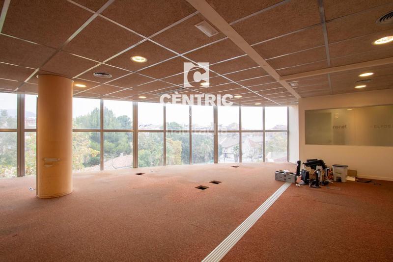 Foto 1d3eac50-d257-4141-a2da-fda79ddcced4. Rent office space in San Pere Terrassa