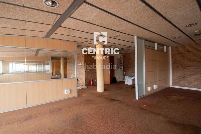 Foto 6beb0851-0d2b-47a7-9c85-4bf4725408bc. Location bureau dans San Pere Terrassa