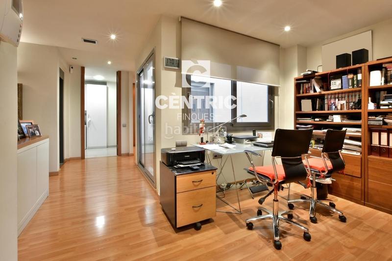 Foto 00dc9c72-e709-4fad-b706-f5a466997172. Reihenhaus in Sant Pere Nord Terrassa