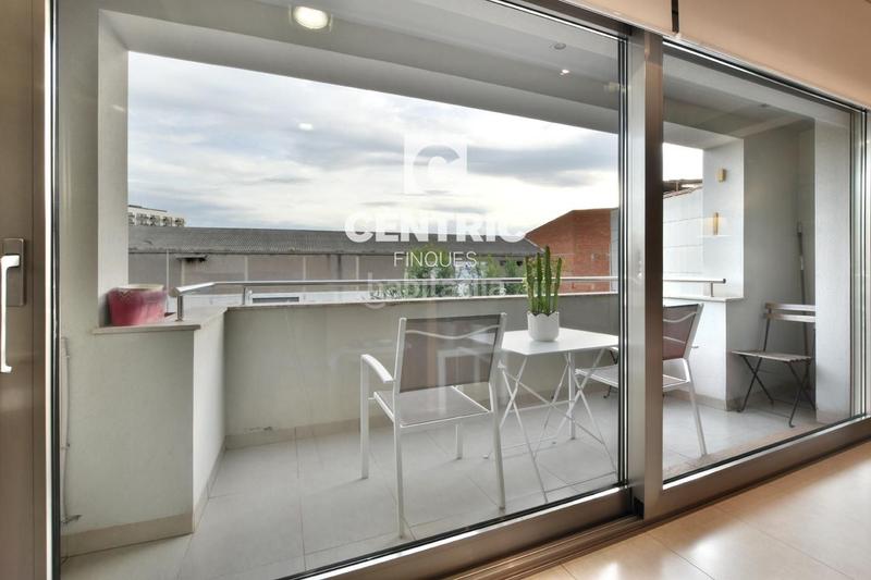 Foto 31e343d8-1251-42c6-9b31-70faebd42e20. Reihenhaus in Sant Pere Nord Terrassa