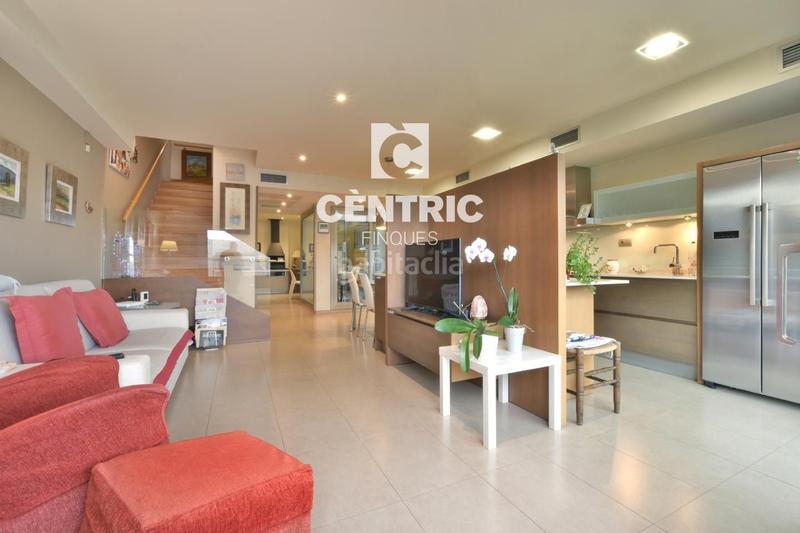 Foto 8fa46879-bcaa-4df5-85e8-8484398cb598. Reihenhaus in Sant Pere Nord Terrassa