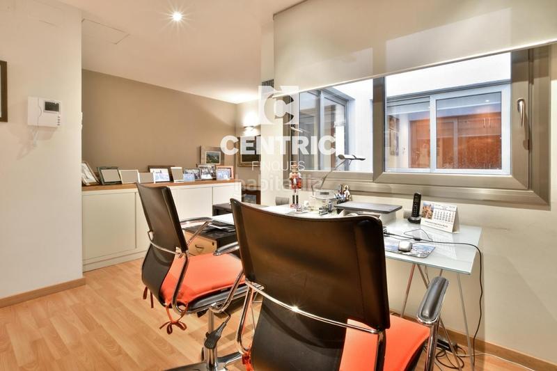 Foto b5809371-a6f1-4ac1-86ac-ef3e2917e114. Reihenhaus in Sant Pere Nord Terrassa