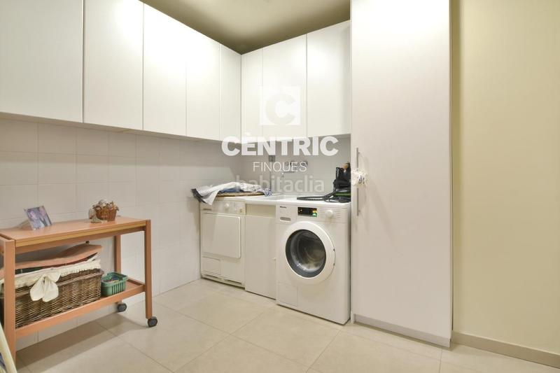 Foto cddf942b-038d-465f-a79a-786cb0eff975. Reihenhaus in Sant Pere Nord Terrassa