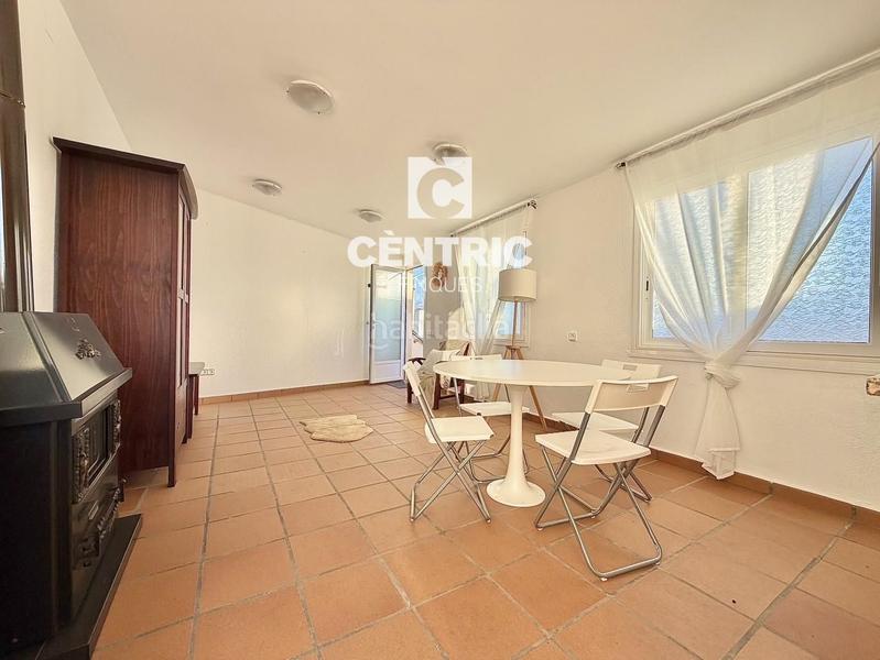 Foto 24c7d8c2-e2bc-49c8-ac33-bef3a36972b6. Maison jumelée dans Centre Sant Quirze del Vallès