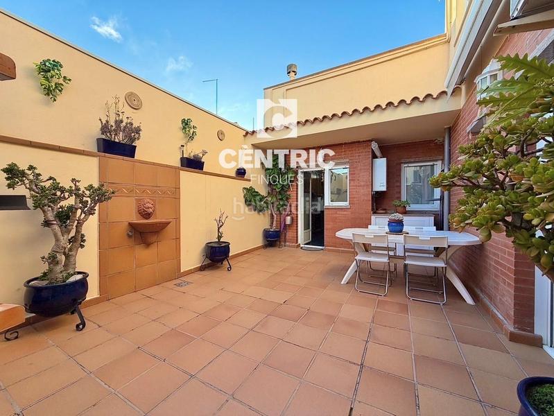 Foto 92e9025f-8c1a-4b5b-87f6-83d16a023949. Maison jumelée dans Centre Sant Quirze del Vallès