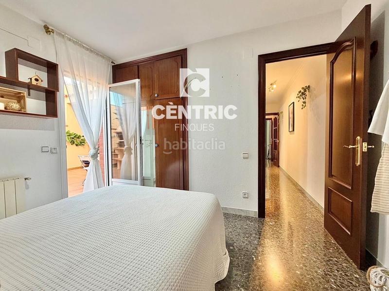 Foto 9b7ae26b-f775-405e-8d3e-179dffa14d42. Maison jumelée dans Centre Sant Quirze del Vallès