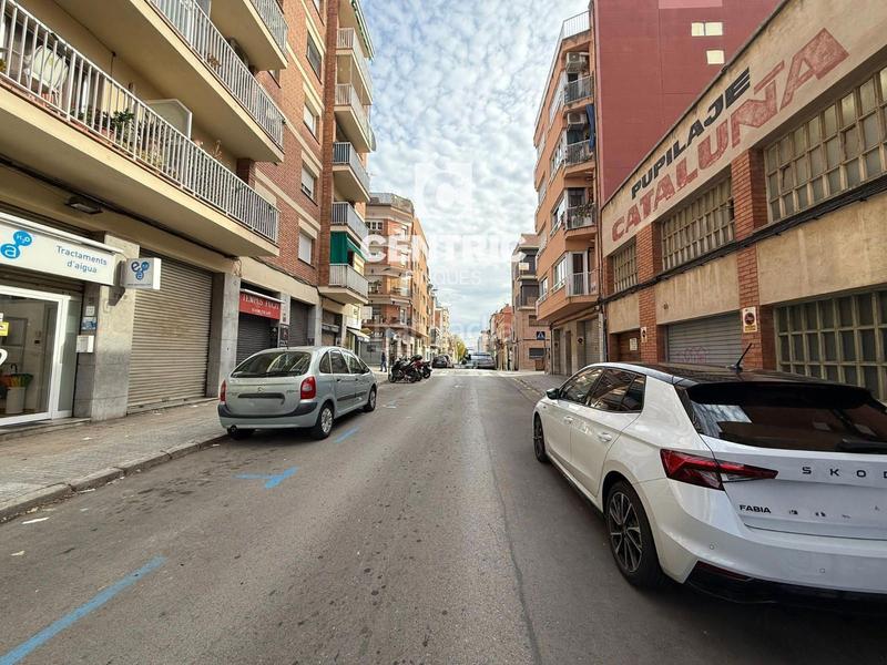 Foto 61de9b7a-562e-4ef6-9d18-ee87020c8a07. Rent business premise in San Pere Terrassa