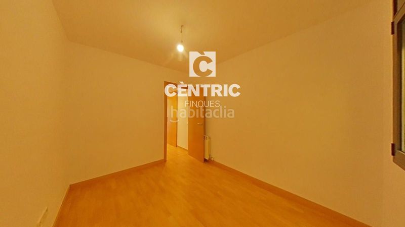 Foto b90a51ed-1c2b-48b8-93e3-5acba4e92a56. Pis amb aparcament a Barri del Centre Terrassa