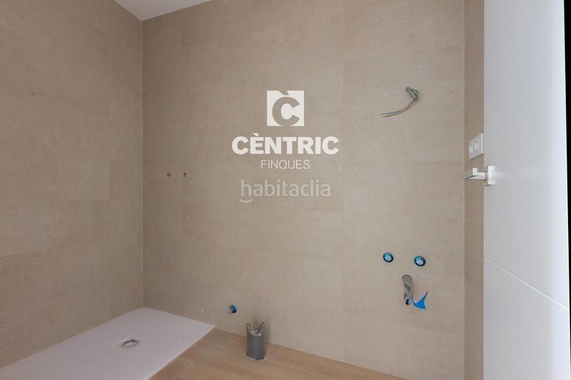 Foto 2a87cce6-8554-4614-97c9-1435f66ef16d. Casa adossada a Barri del Centre Terrassa