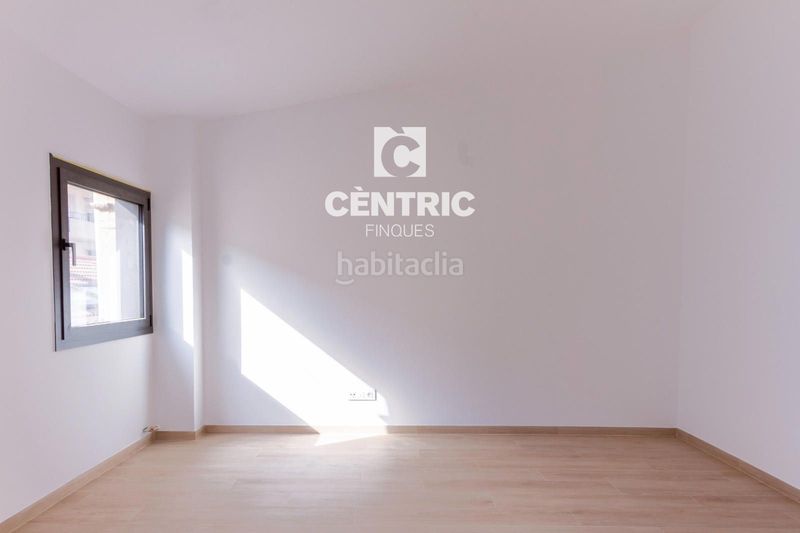 Foto 597fb862-212e-47c9-bfb8-cacd7e3e419f. Casa adossada a Barri del Centre Terrassa