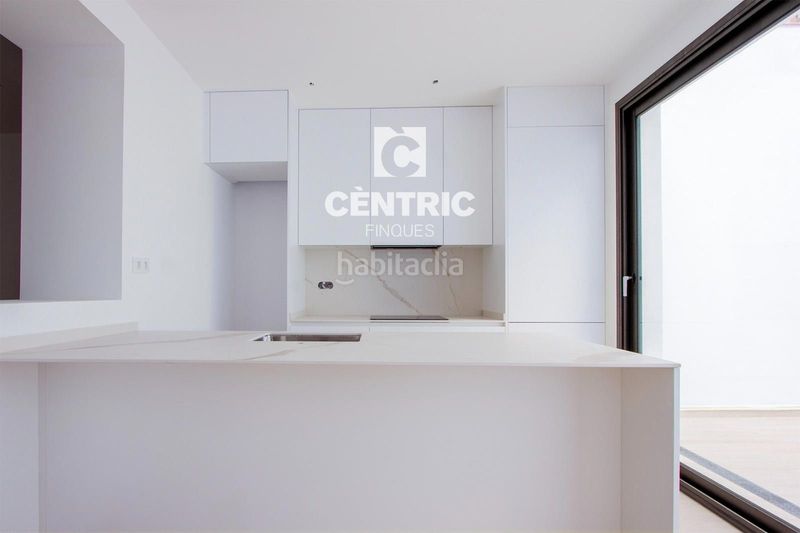 Foto 5e5e70c0-8356-400d-8990-44b3f56cbbed. Casa adossada a Barri del Centre Terrassa