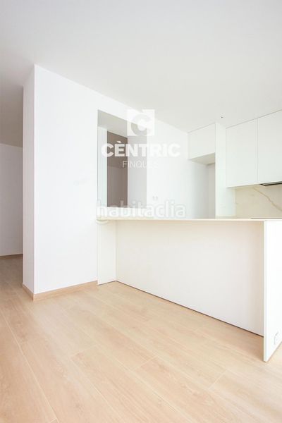 Foto abad5c71-4b40-4a01-8cf0-d5705e8f085d. Casa adossada a Barri del Centre Terrassa